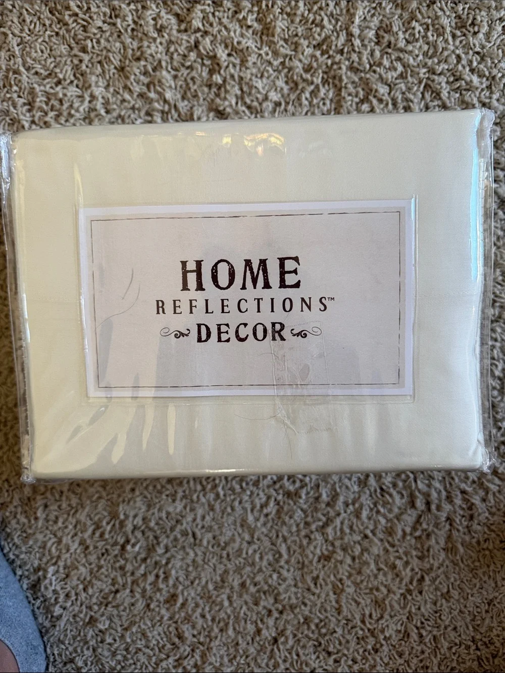 Home Reflections Decor Off White 6-Piece Sheet Set